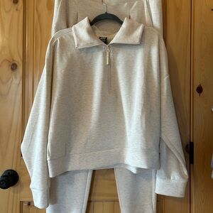 Avia Cream Quarter-Zip Sweatshirt and Pants Set